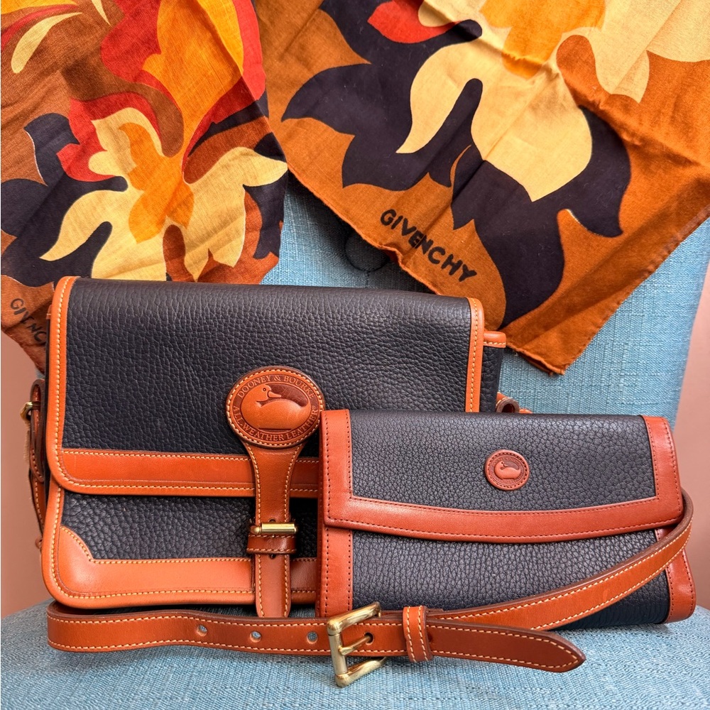 Dooney & Bourke Navy/tan Leather Bag Set w/2 Givenchy scarves